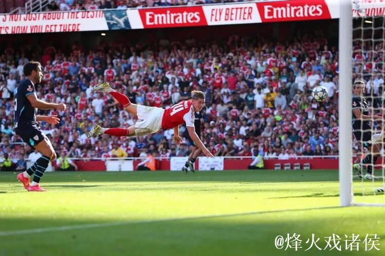 英超欧冠双榜领跑，阿森纳拒绝重蹈覆辙