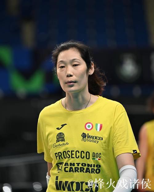 朱婷贡献11分难挽颓势 科内利亚诺1-3不敌对手遭遇意甲赛季首败 朱婷贡献11分难挽颓势 科内利亚诺1-3不敌对手遭遇意甲赛季首败